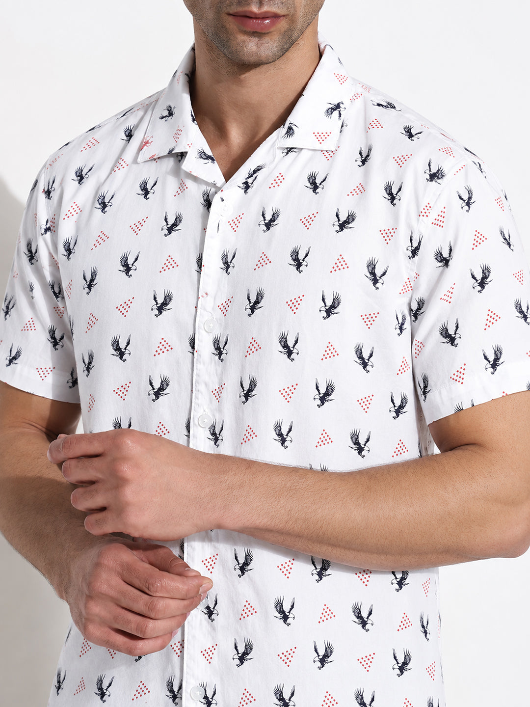 Men’s Printed White Relaxed Fit Short Sleeves Shirt