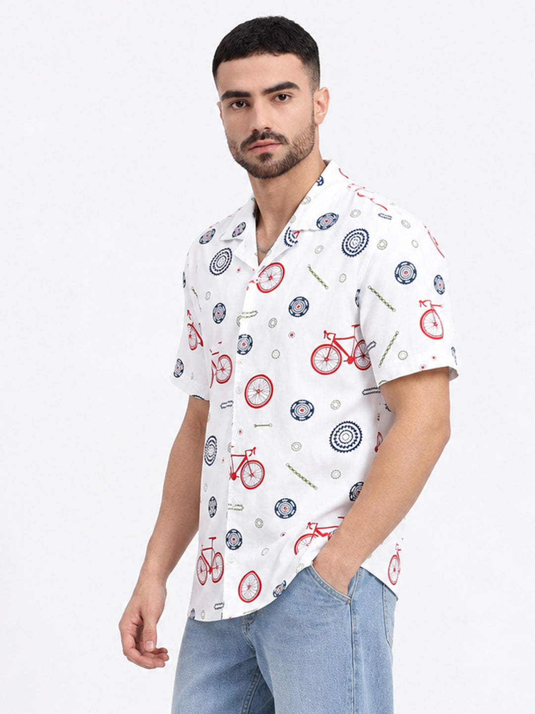 Men’s Graphic Printed White Relaxed Fit Short Sleeves Shirt