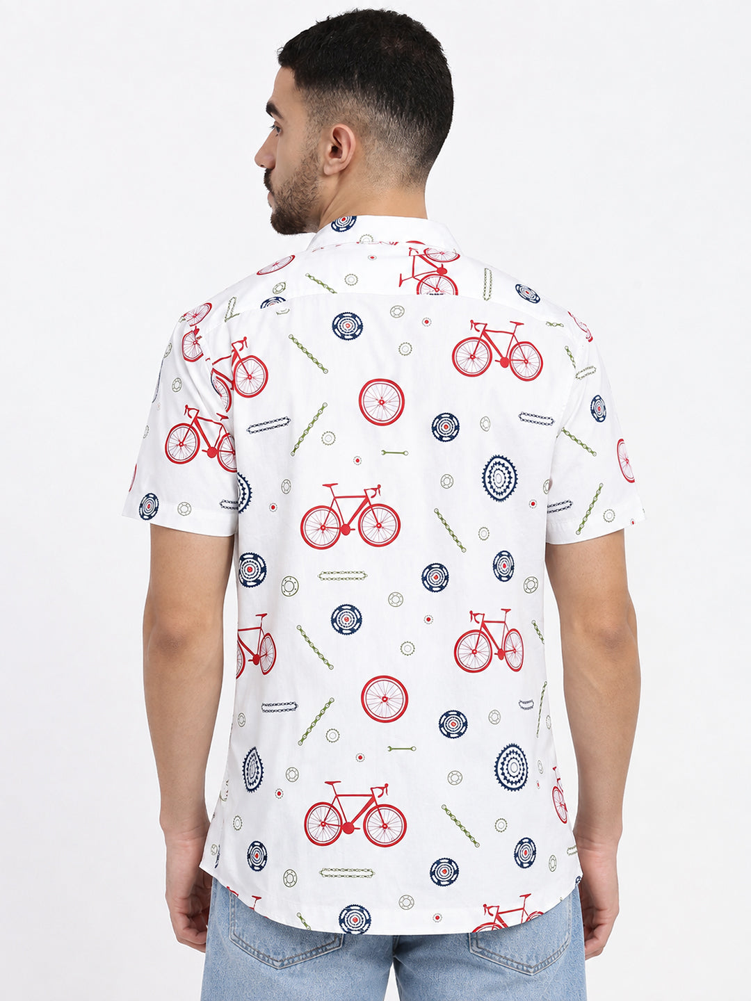 Men’s Graphic Printed White Relaxed Fit Short Sleeves Shirt