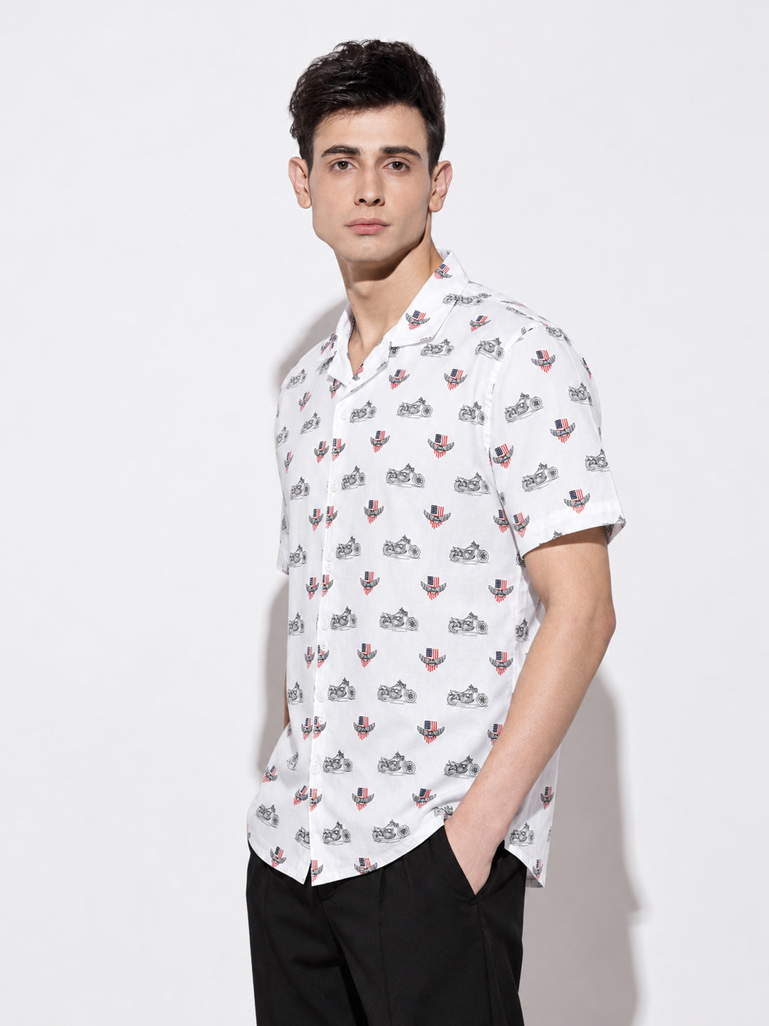 Men’s Graphic Printed White Relaxed Fit Short Sleeves Shirt