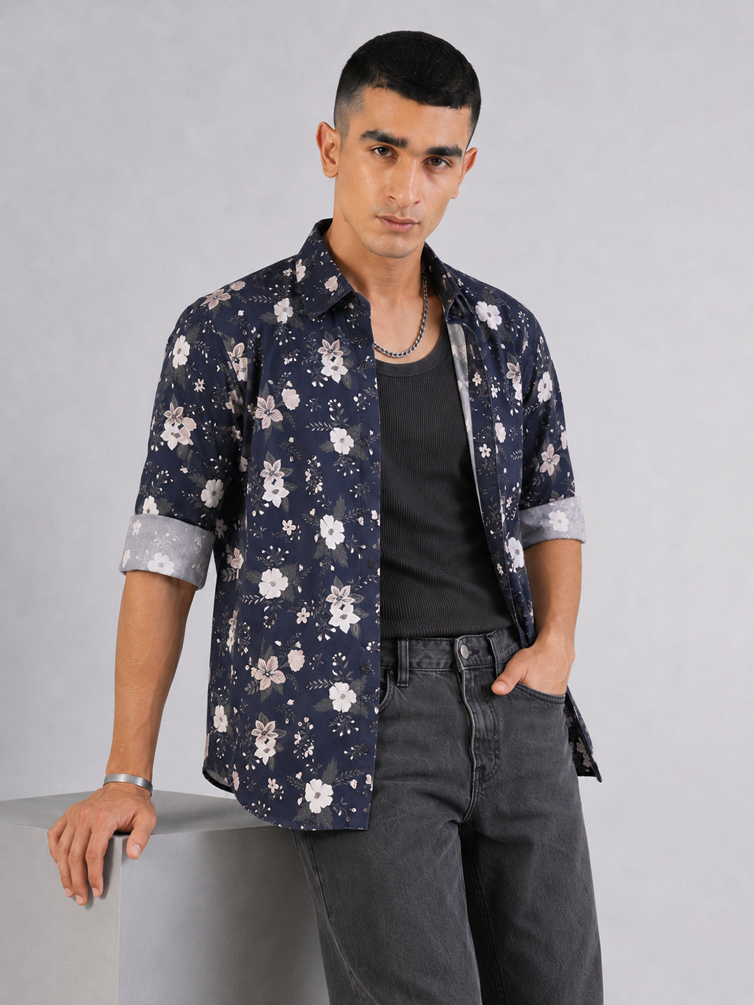 Men’s Floral Print Navy Blue Slim Fit Long Sleeves Shirt