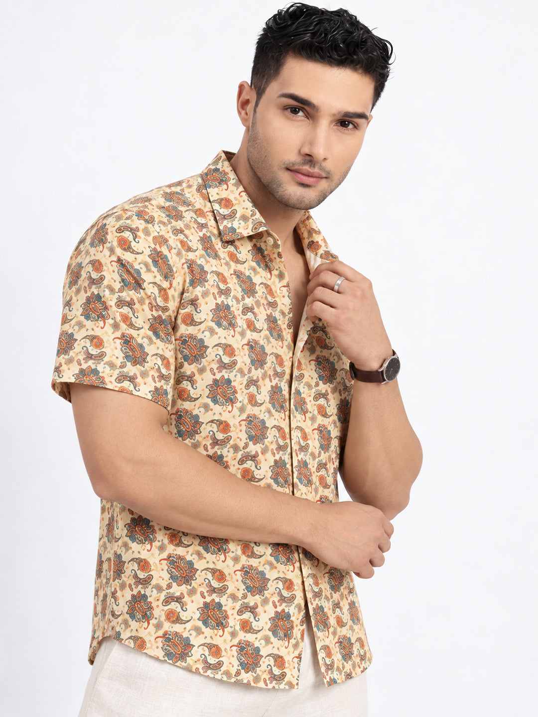 Men's Cream Ethnic Motif Short Sleeves Shirt