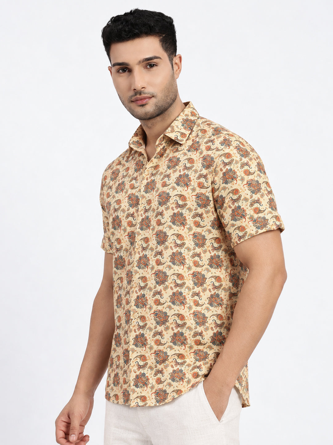 Men's Cream Ethnic Motif Short Sleeves Shirt