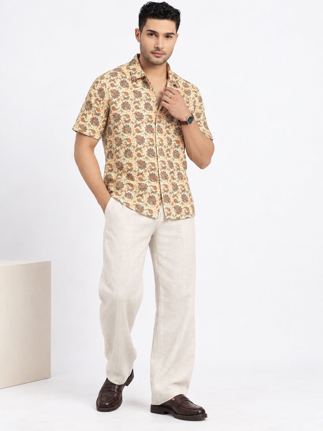 Men's Cream Ethnic Motif Short Sleeves Shirt