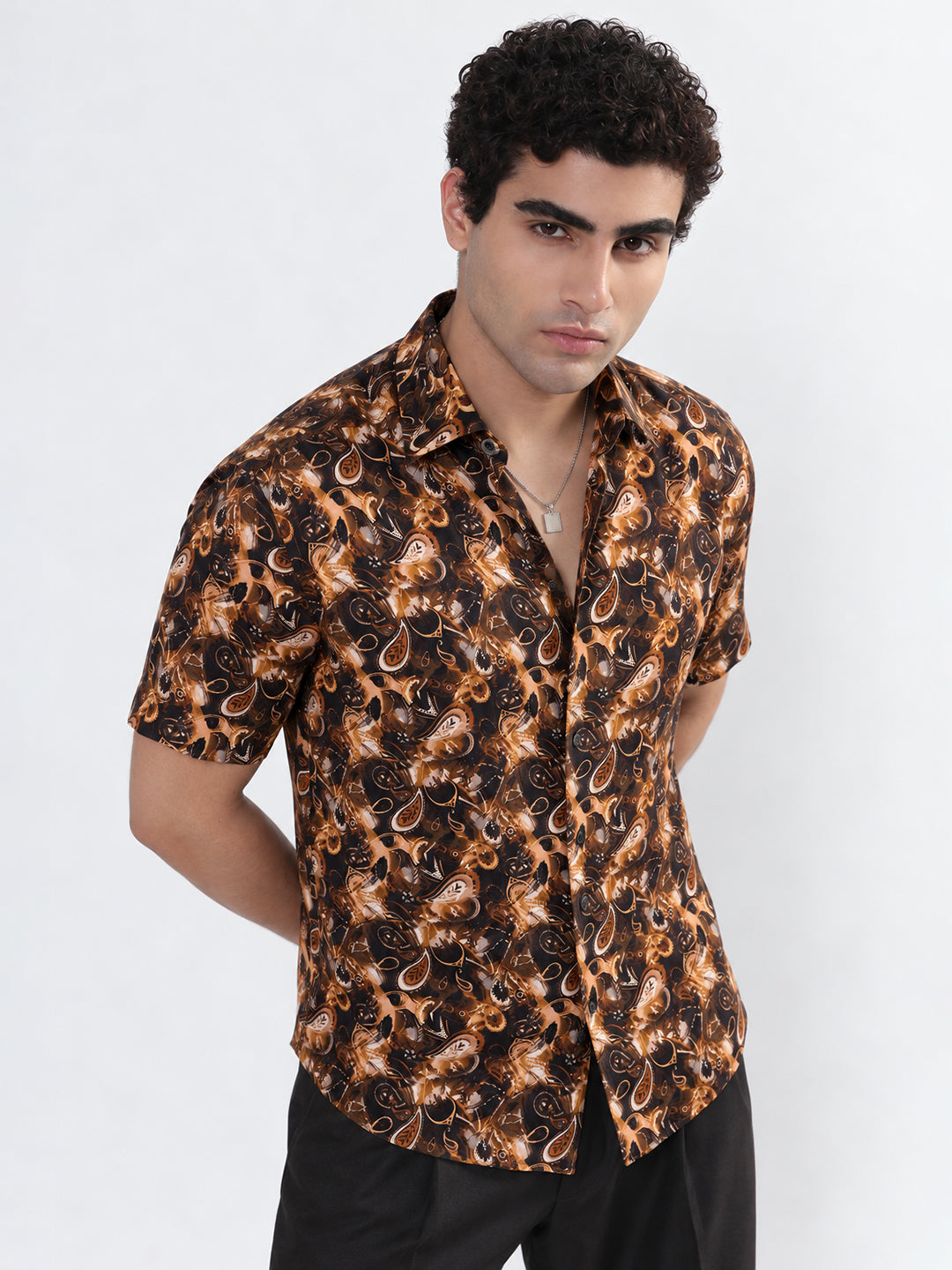 Men’s Paisley Print Brown Slim Fit Short Sleeves Casual Shirt