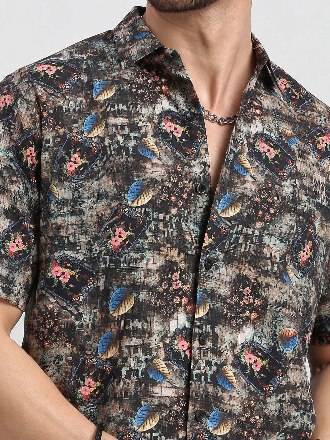 Men’s Printed Black Spread Collar Short Sleeves Casual Shirt