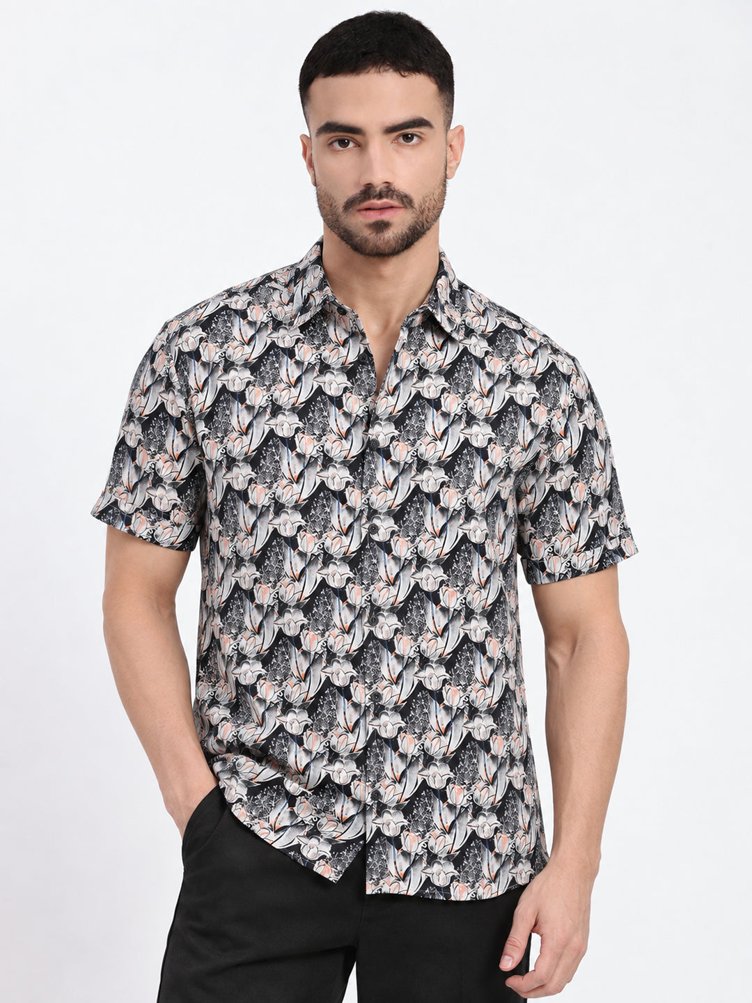 Men’s Floral Print Black Short Sleeves Casual Shirt