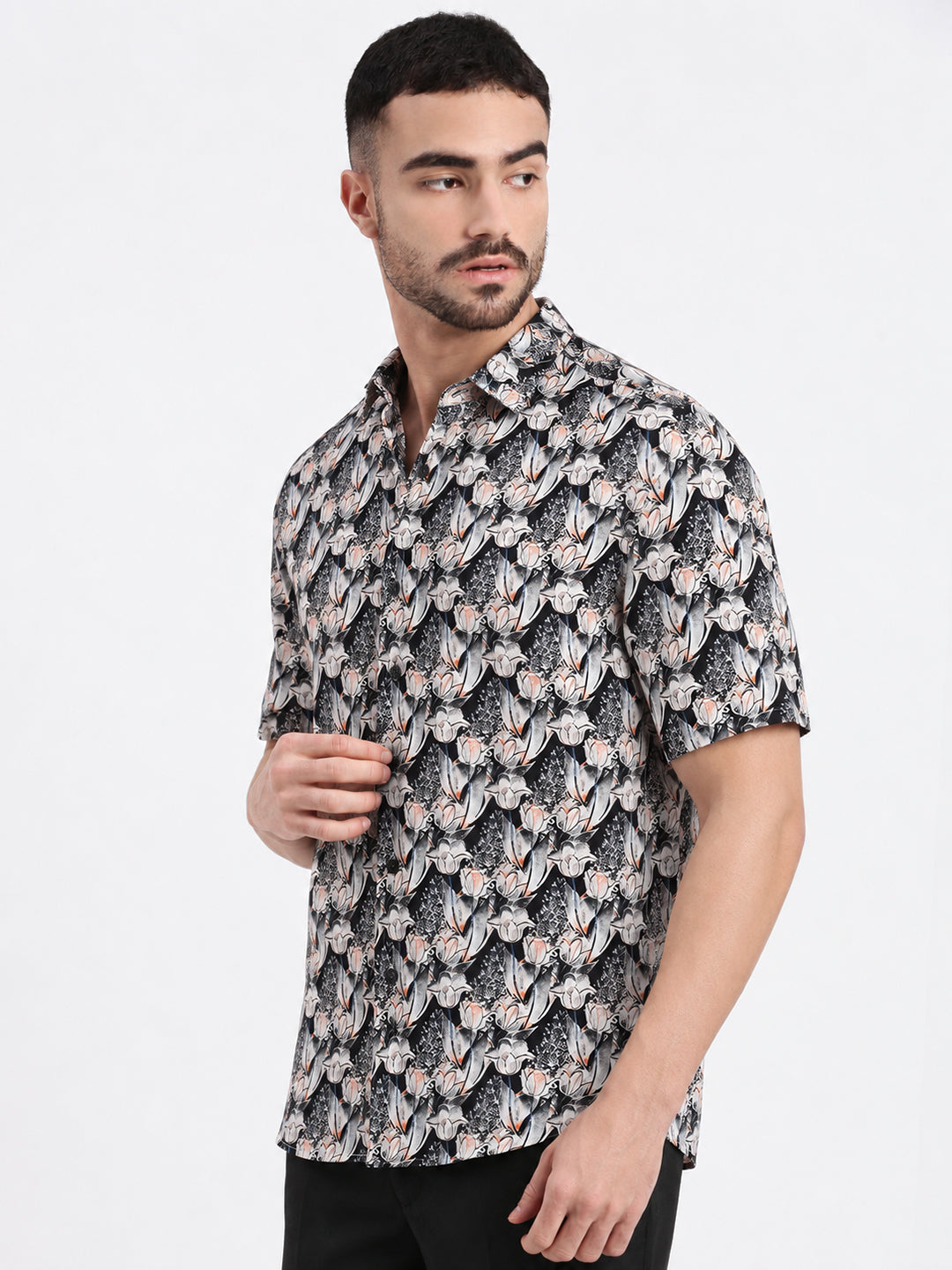 Men’s Floral Print Black Short Sleeves Casual Shirt