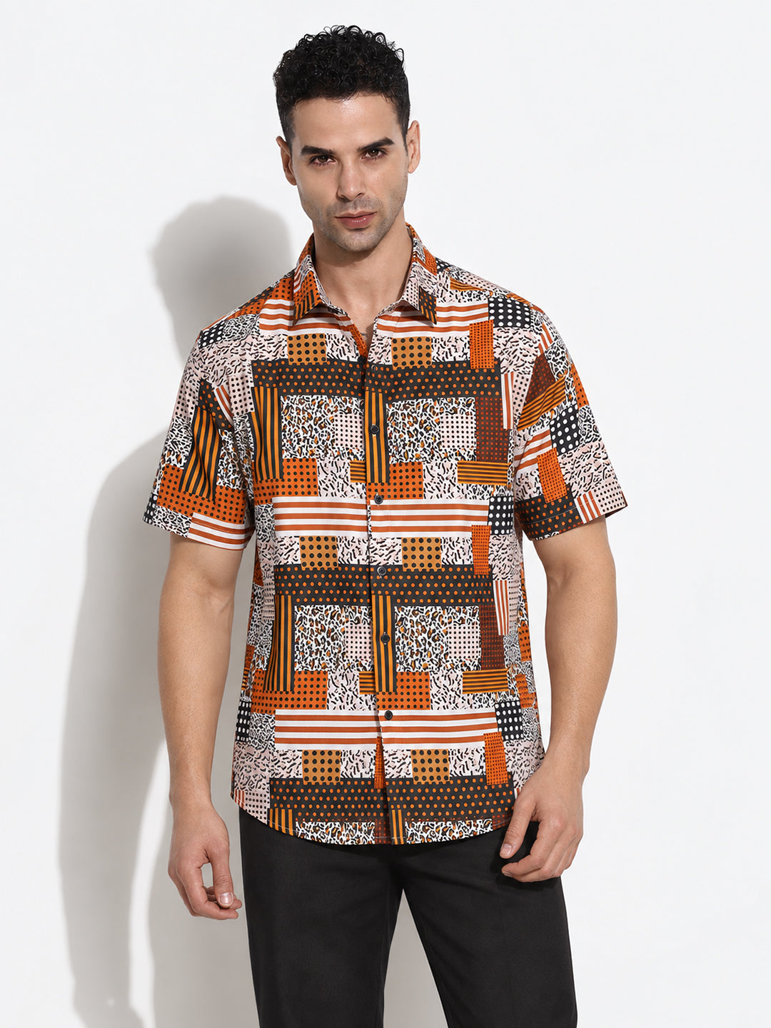 Men’s Abstract Printed Brown Regular Fit Short Sleeves Casual Shirt