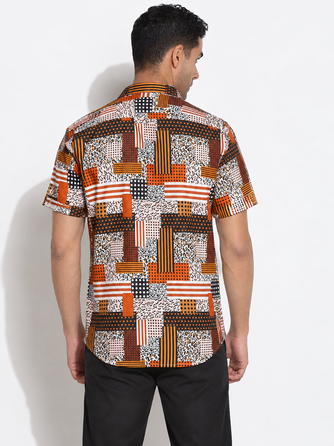 Men’s Abstract Printed Brown Regular Fit Short Sleeves Casual Shirt