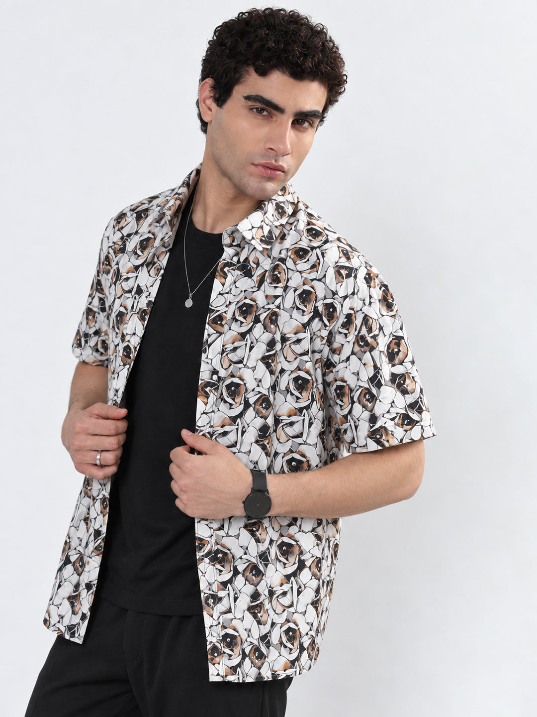 Men’s Floral Printed White Regular Fit Short Sleeves Casual Shirt