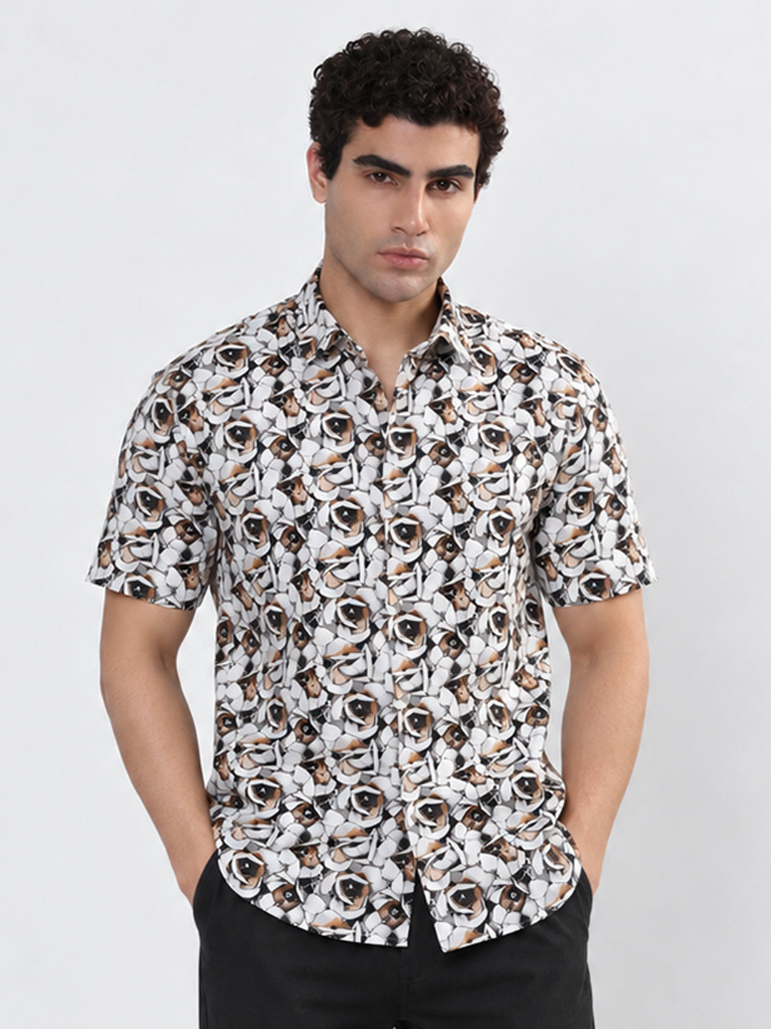 Men’s Floral Printed White Regular Fit Short Sleeves Casual Shirt