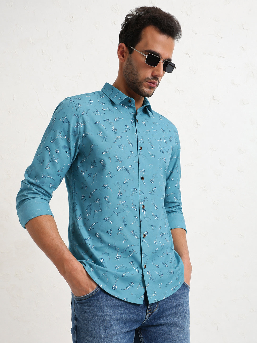 Men’s Animal Printed Blue Long Sleeves Shirt with Spread Collar