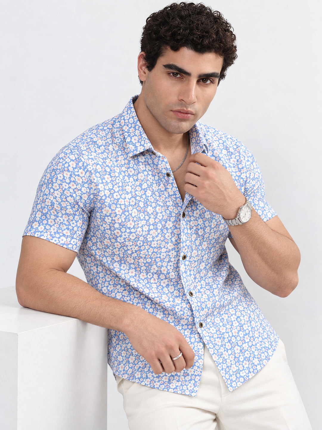 Men’s Floral Printed Blue Slim Fit Short Sleeve Shirt