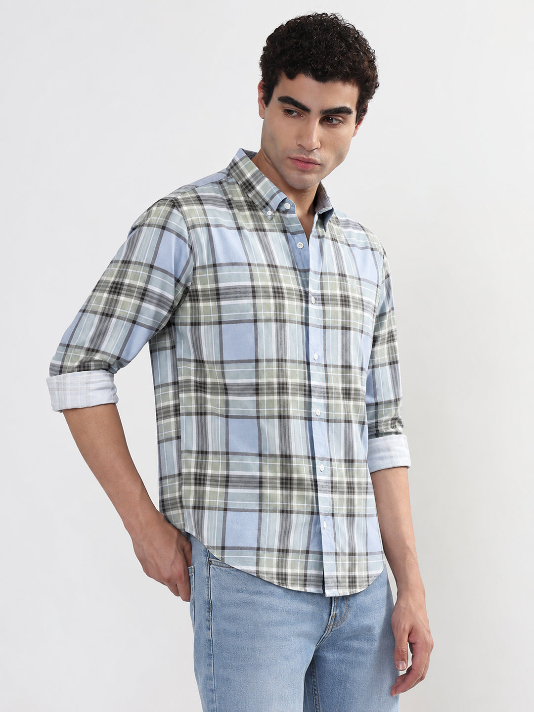 Men’s Checked Blue Spread Collar Long Sleeves Casual Shirt