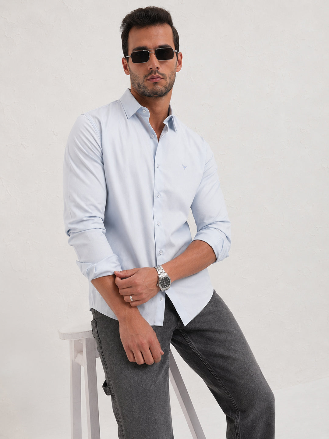 Men’s Blue Slim Fit Long Sleeves Shirt
