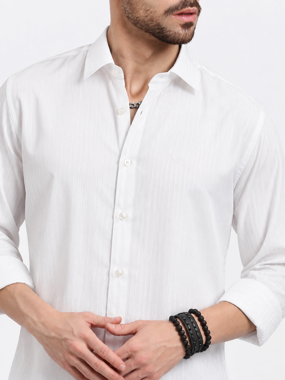 Men’s Textured White Slim Fit Long Sleeves Shirt