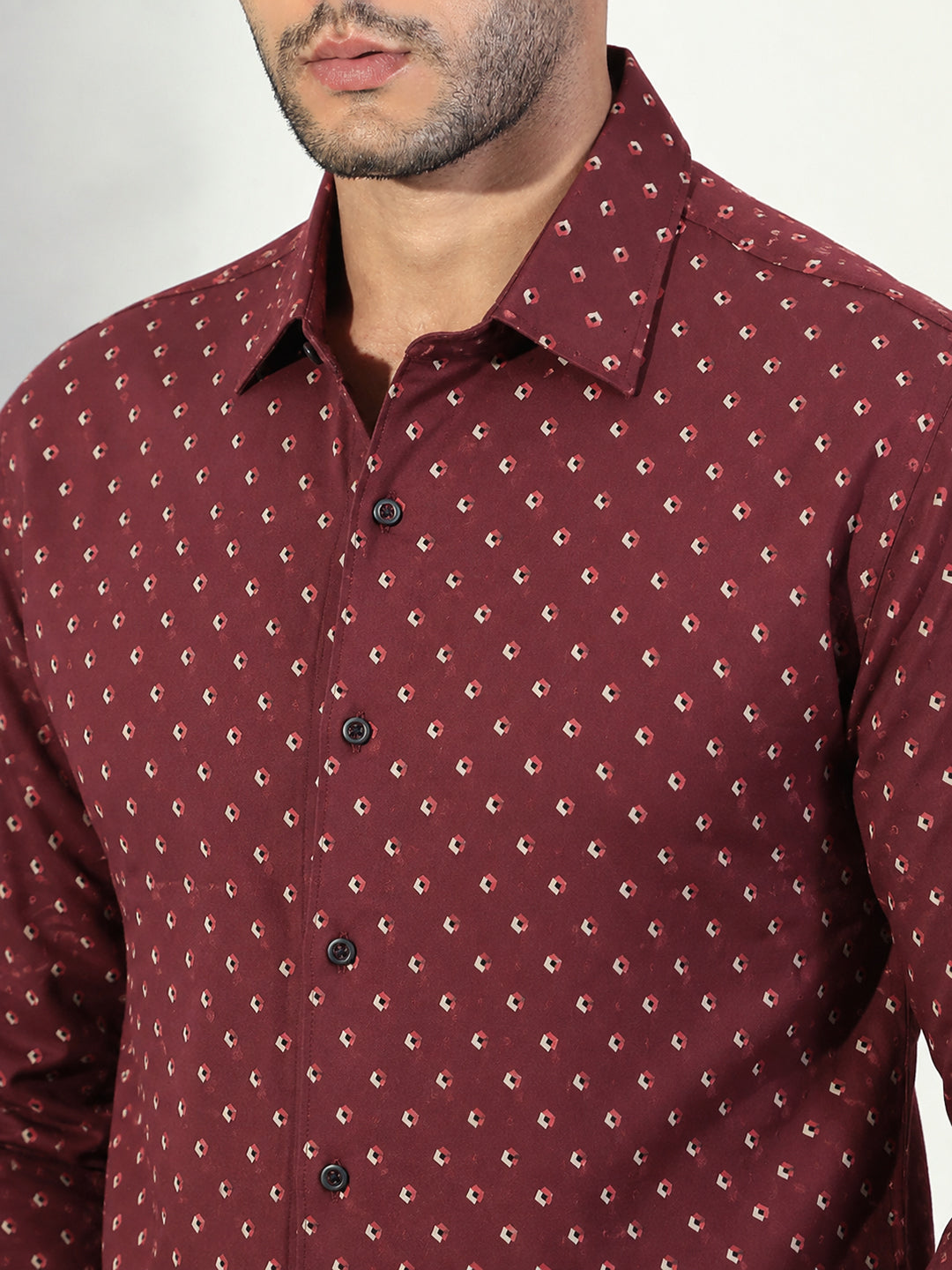 Men’s Micro Printed Maroon Slim Fit Long Sleeves Shirt with Spread Collar
