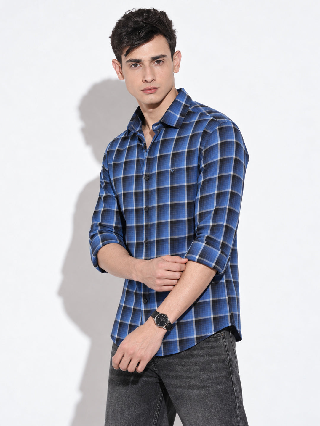 Men’s Checked Blue Slim Fit Long Sleeves Shirt