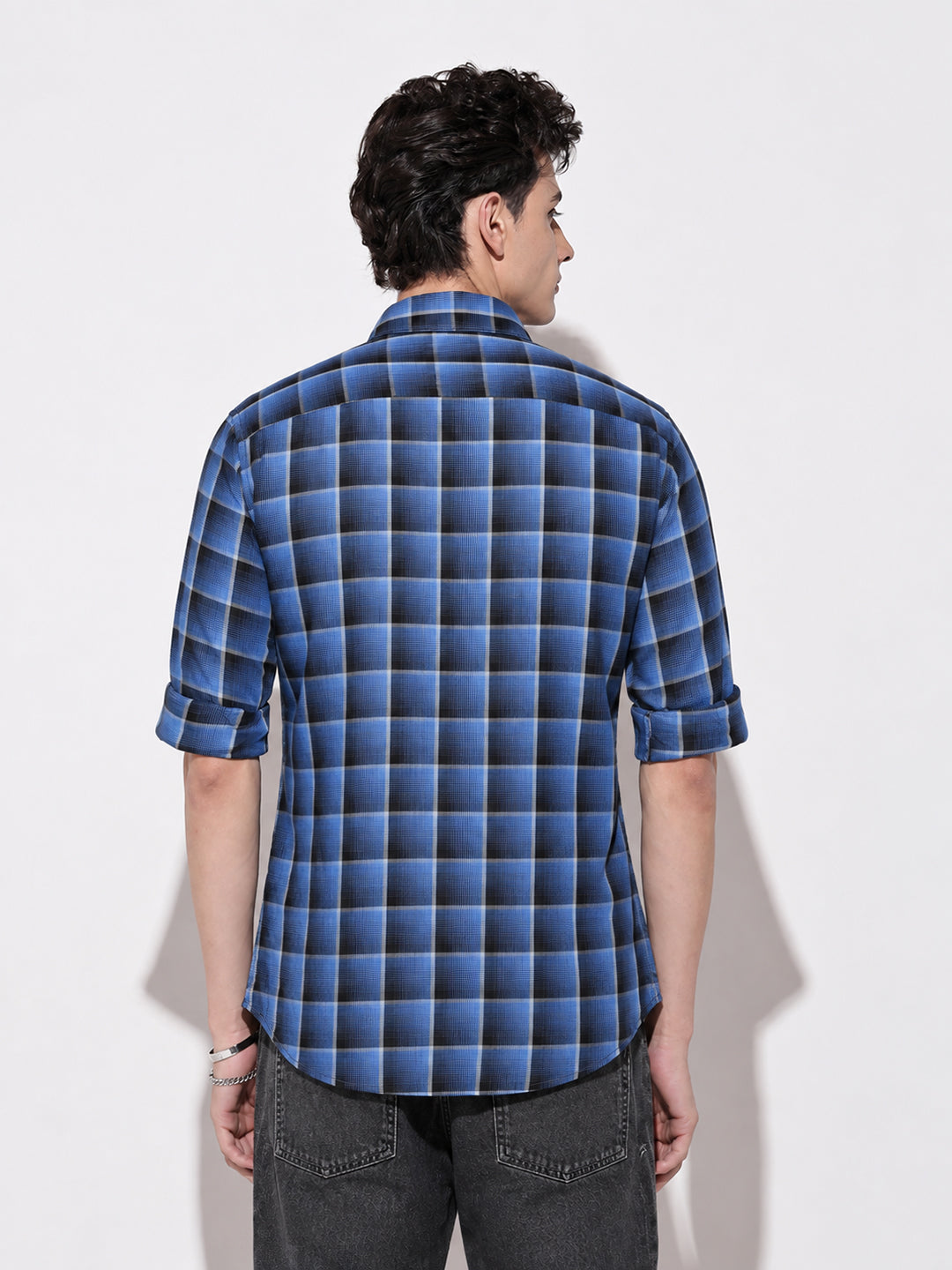 Men’s Checked Blue Slim Fit Long Sleeves Shirt