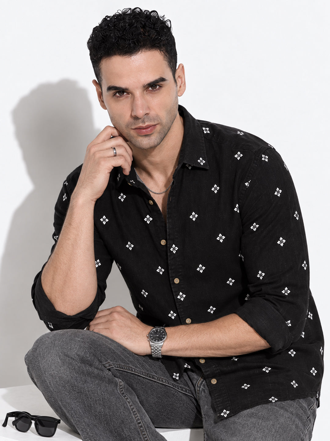 Men’s Floral Printed Black Long Sleeves Casual Shirt