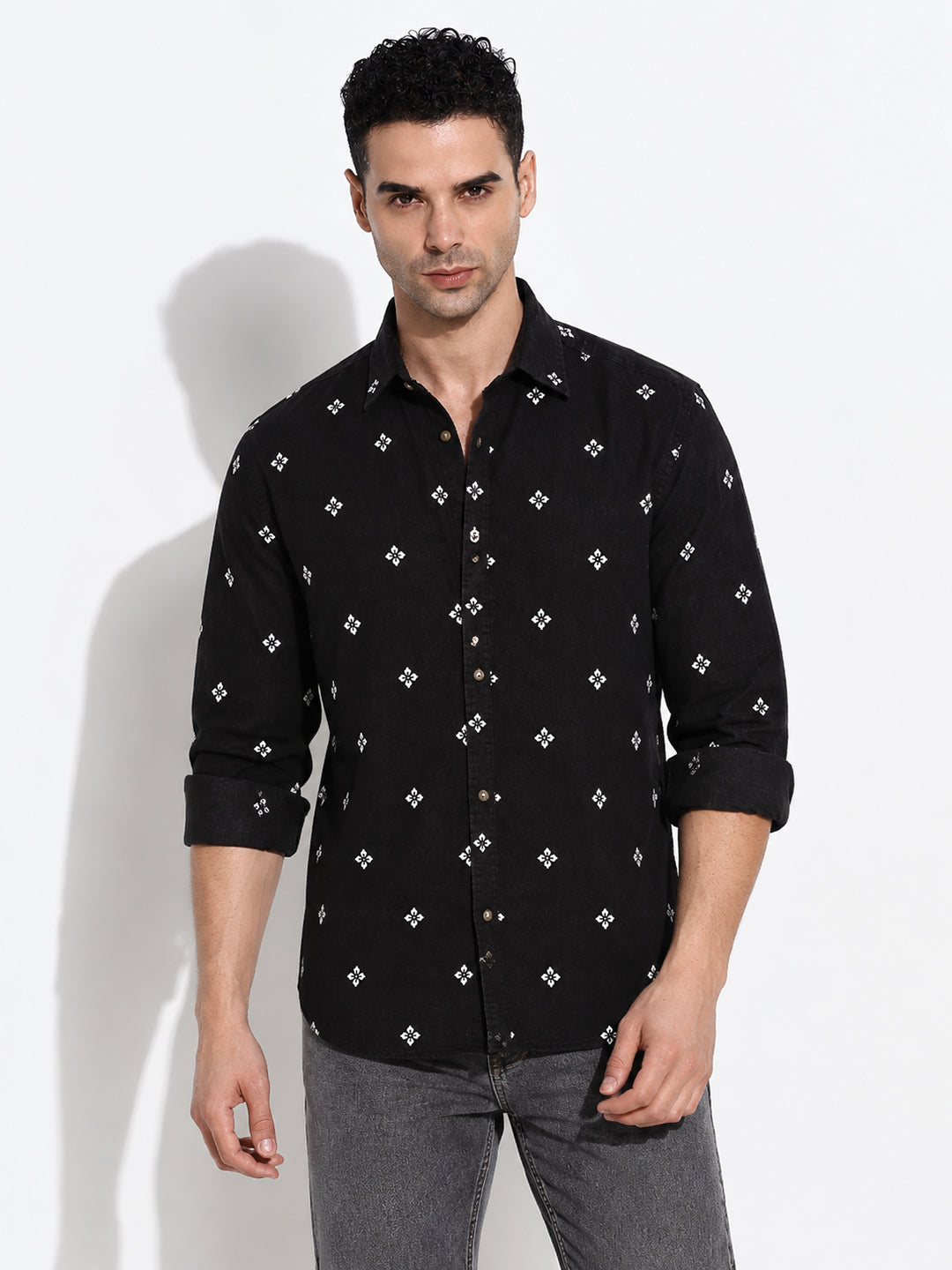 Men’s Floral Printed Black Long Sleeves Casual Shirt