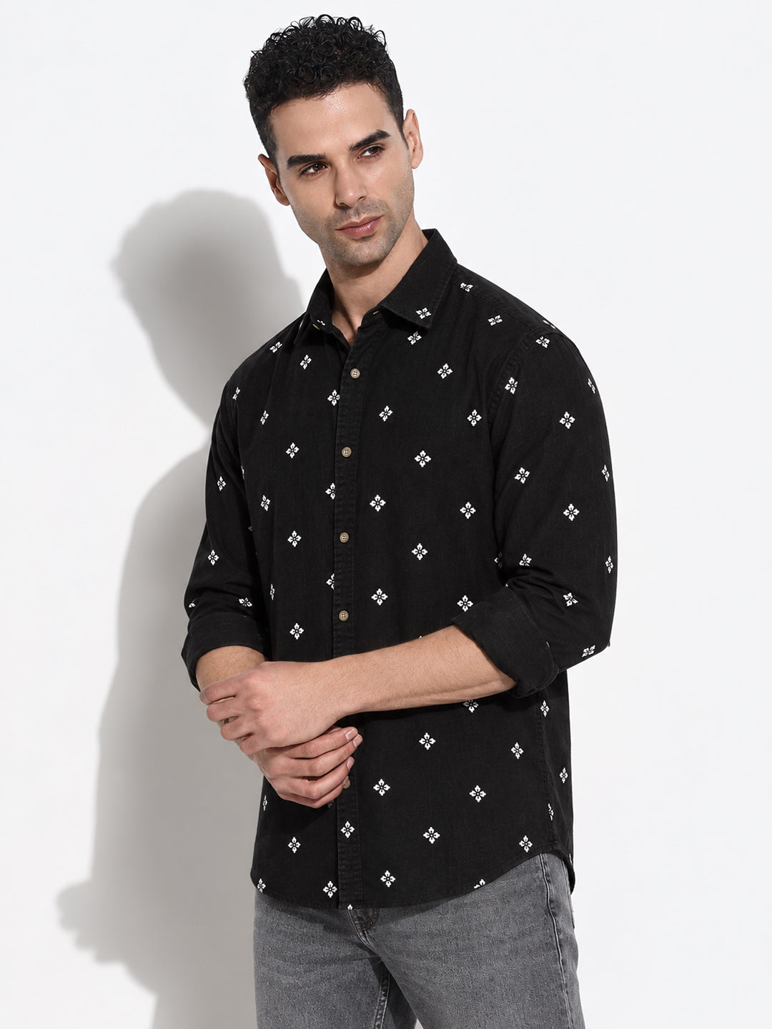 Men’s Floral Printed Black Long Sleeves Casual Shirt