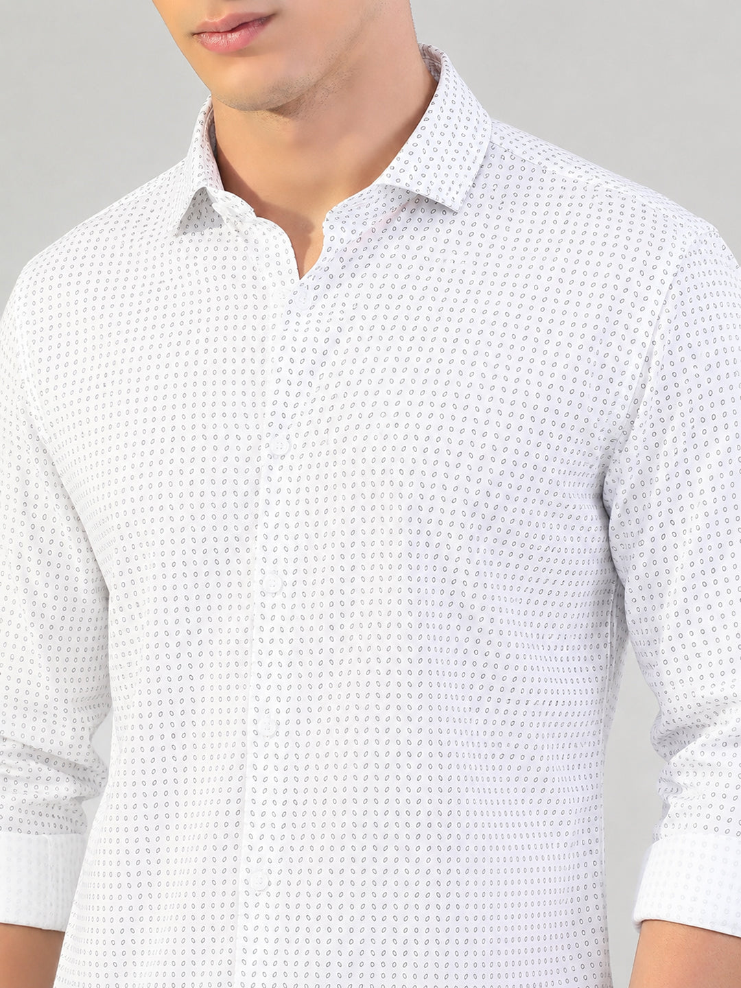 Men’s Micro Printed White Slim Fit Long Sleeves Shirt with Spread Collar