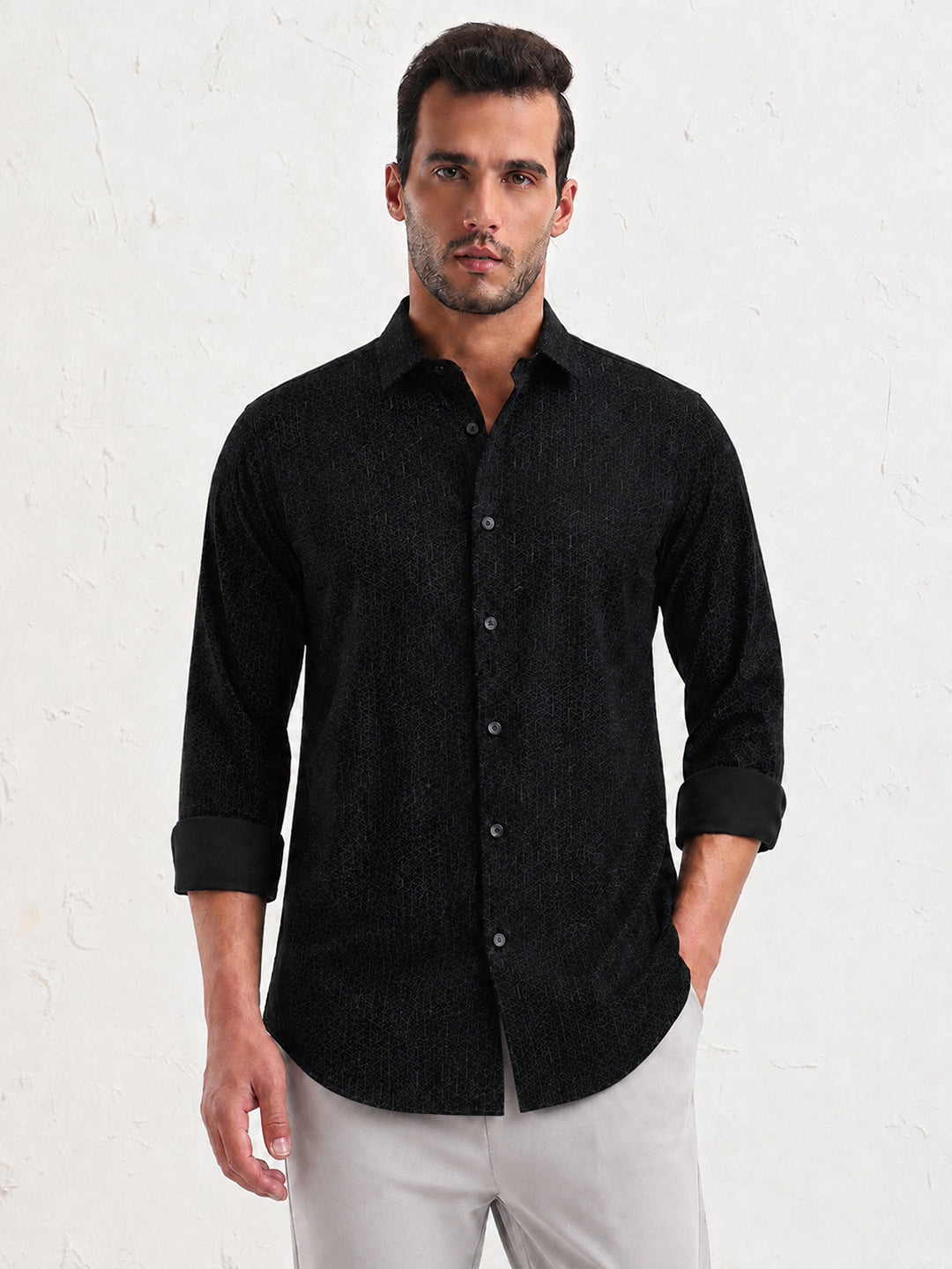 Men’s Printed Black Slim Fit Long Sleeves Shirt with Spread Collar