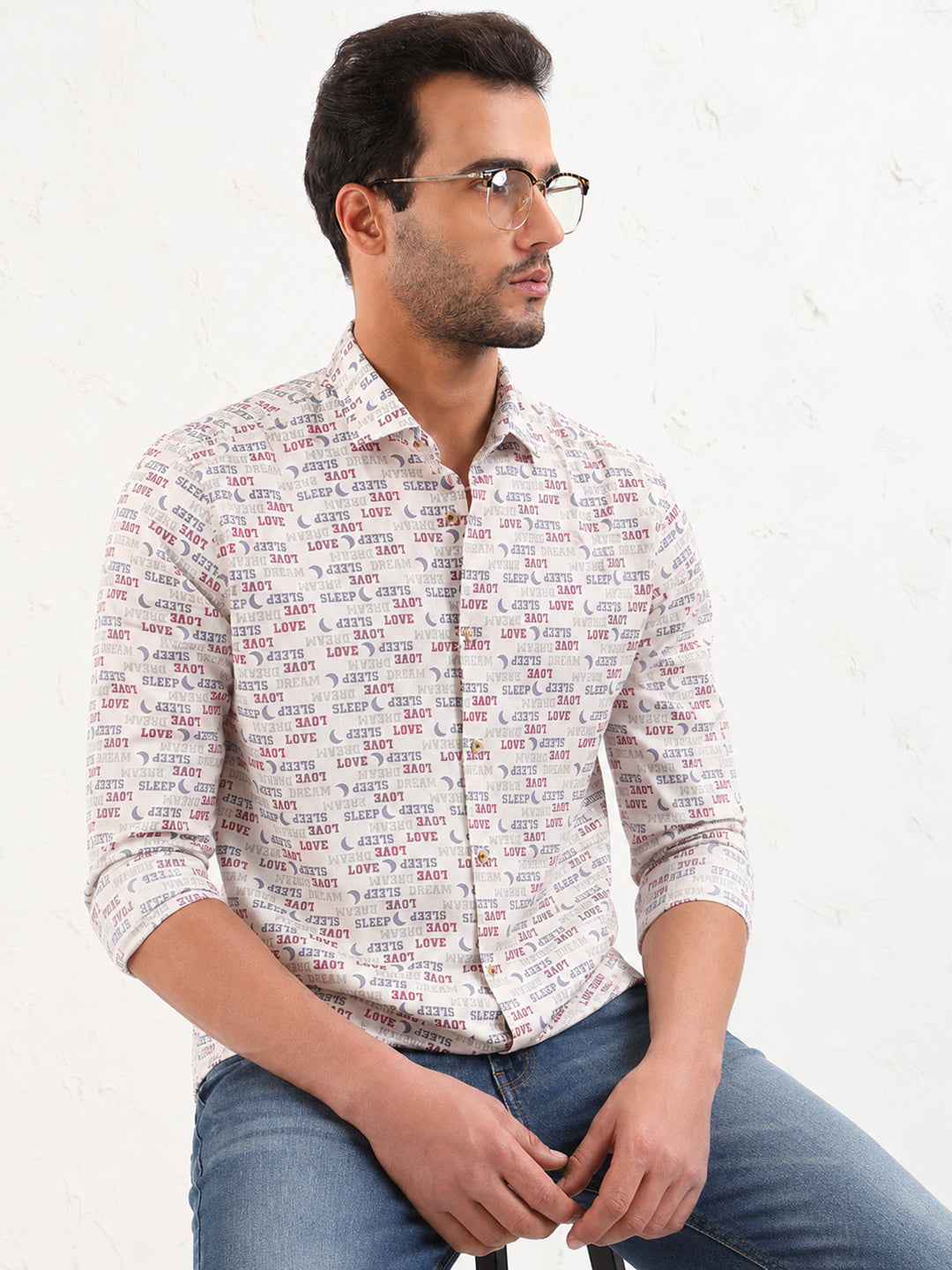 Men’s Pink Typographic Printed Slim Fit Long Sleeves Shirt with Spread Collar