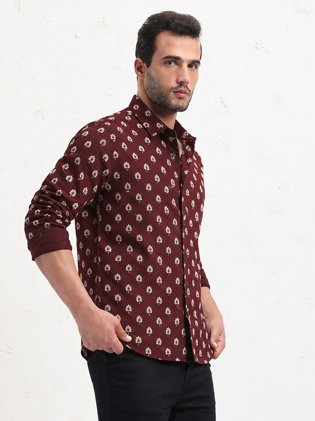 Men's Printed Brown Spread Collar with Long Sleeves Slim Fit Shirt