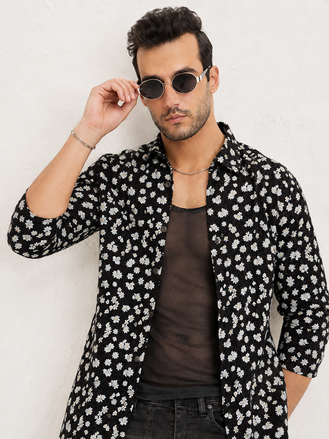 Men’s Floral Printed Black Slim Fit Long Sleeves Shirt with Spread Collar