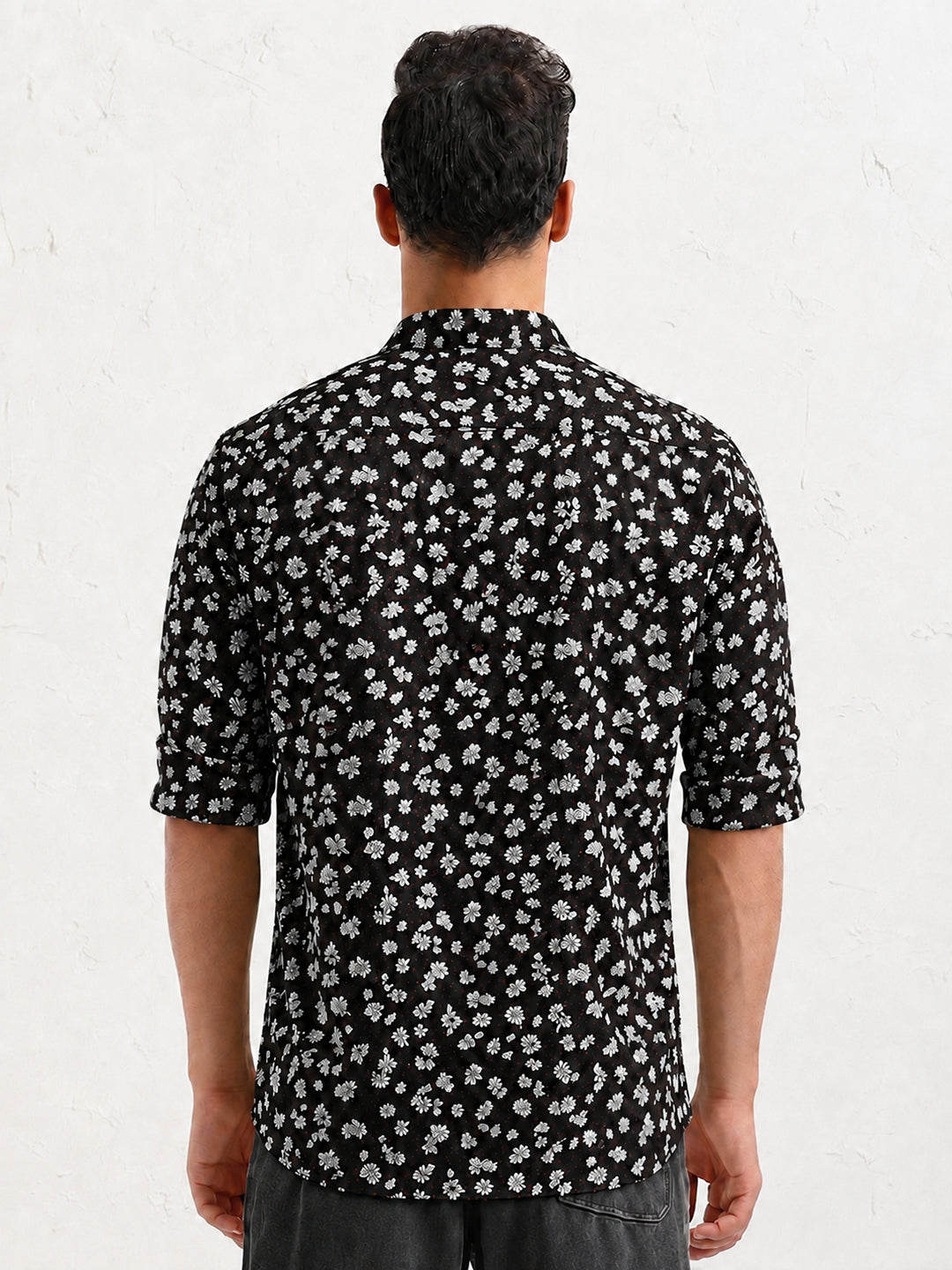 Men’s Floral Printed Black Slim Fit Long Sleeves Shirt with Spread Collar