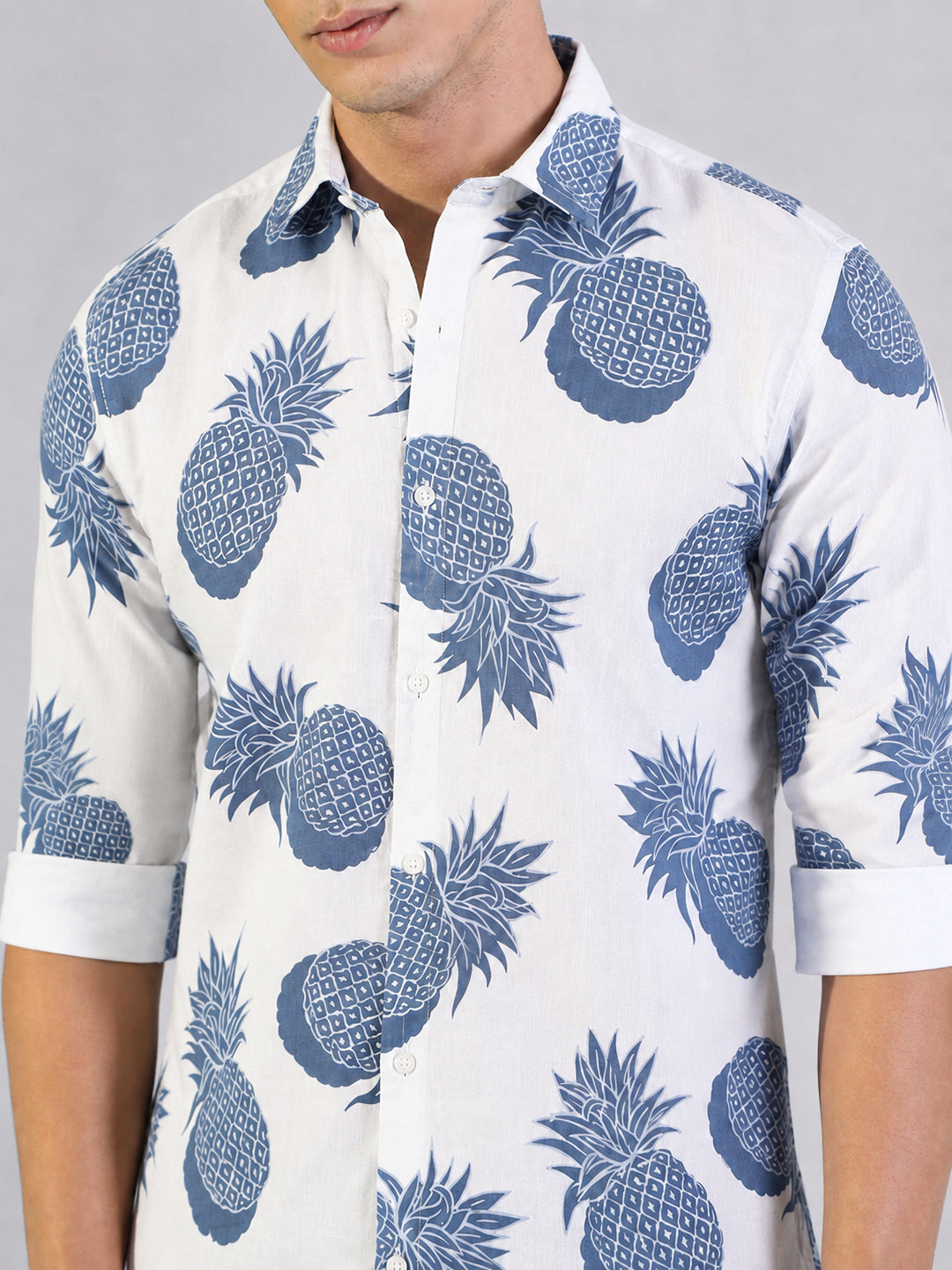Men's Graphic Printed White Contrast Collar Slim Fit Shirt