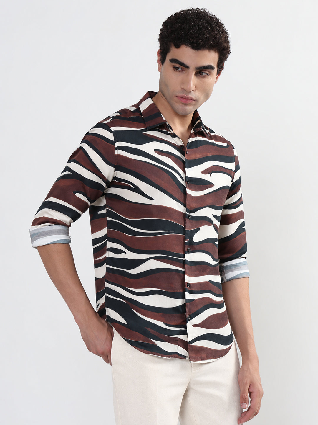 Men’s Abstract Printed Brown Slim Fit Long Sleeves Casual Shirt