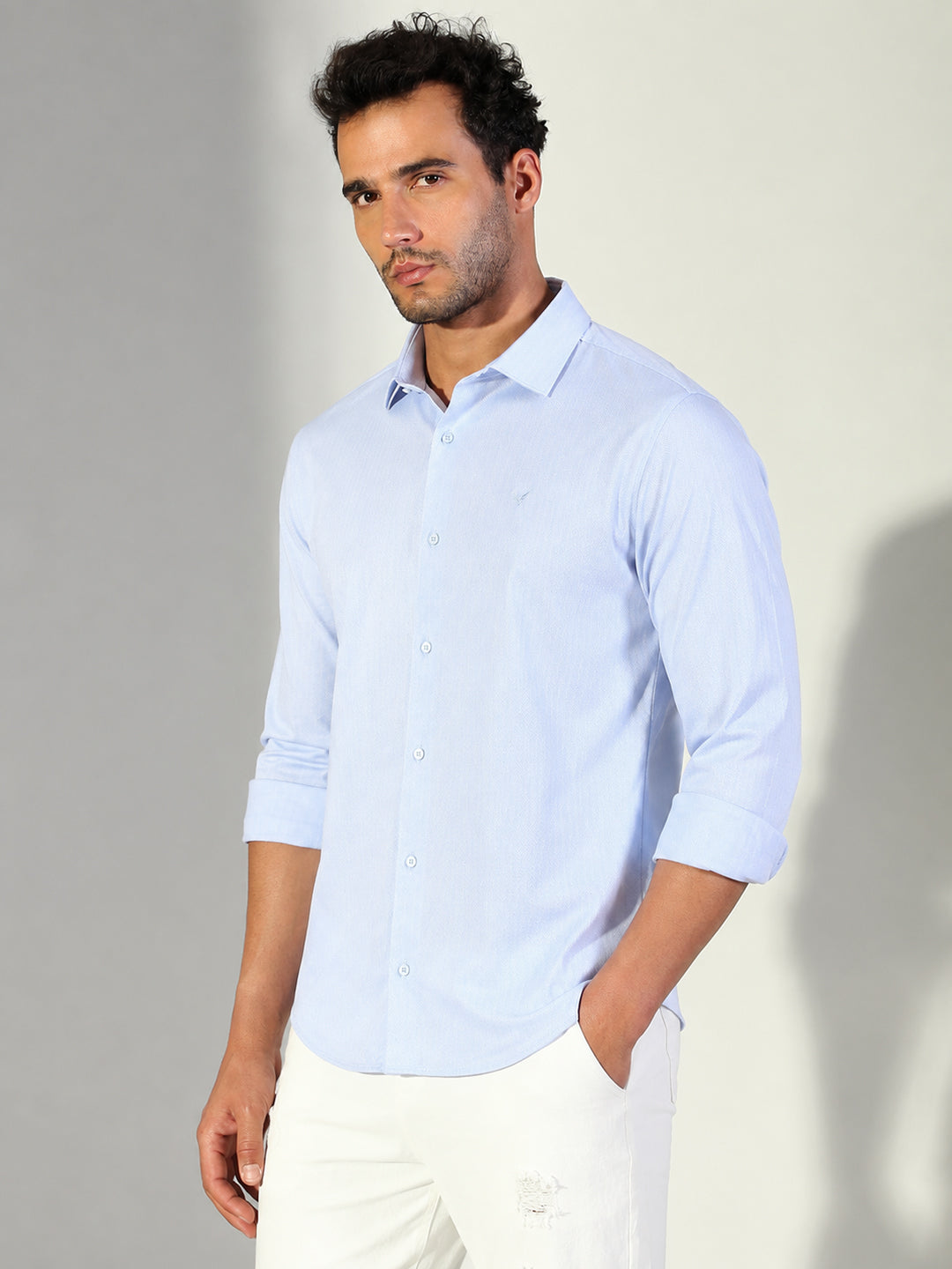Men's Blue Chevron Print Long Sleeves Shirt with Spread Collar