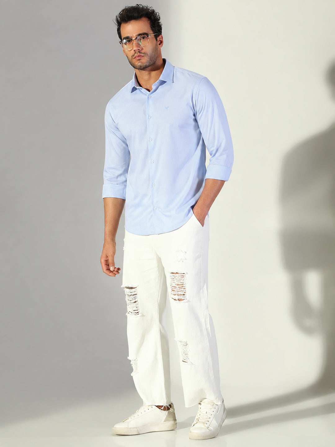 Men's Blue Chevron Print Long Sleeves Shirt with Spread Collar