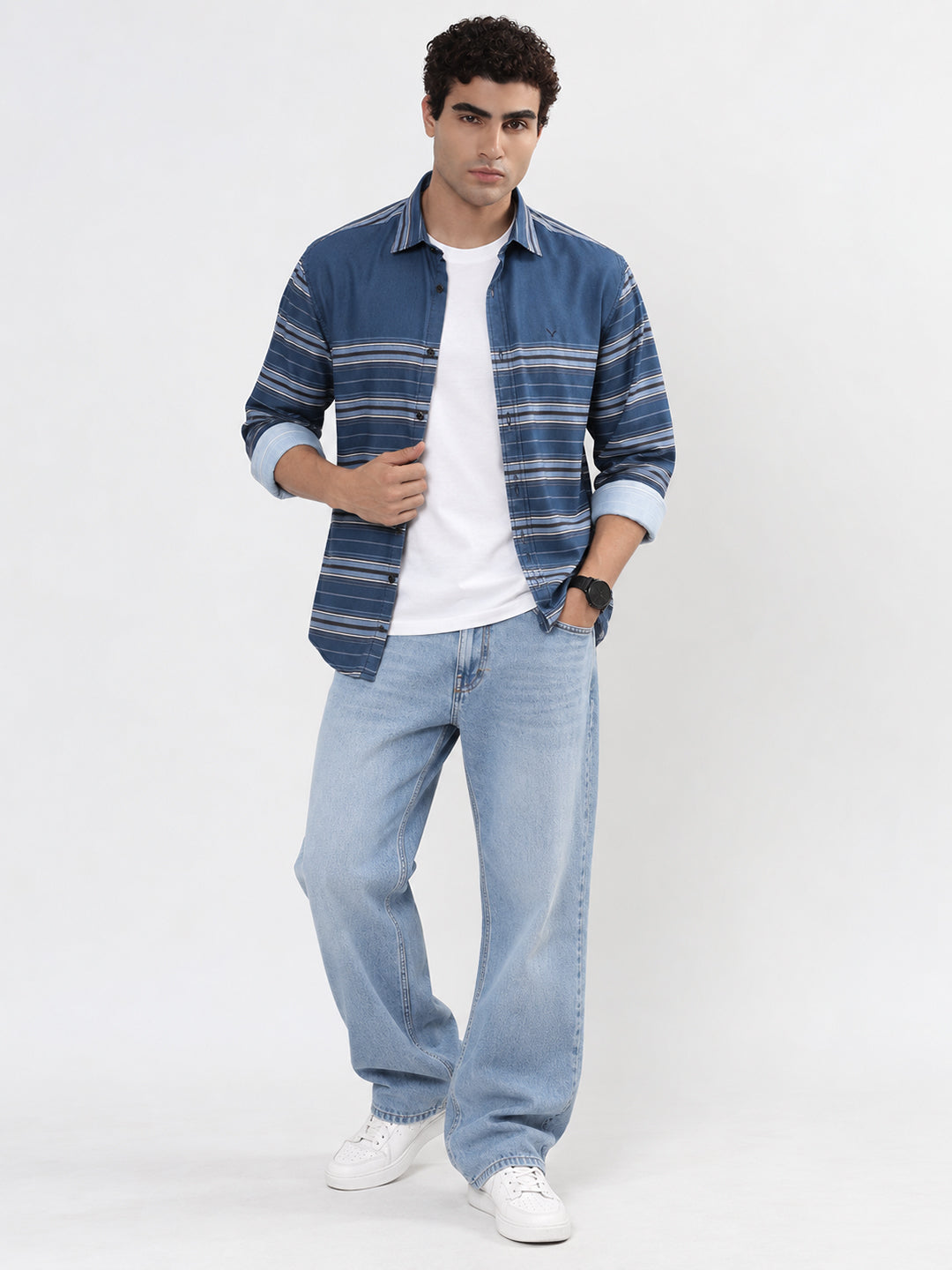 Men’s Horizontal Striped Blue Slim Fit Long Sleeves Casual Shirt