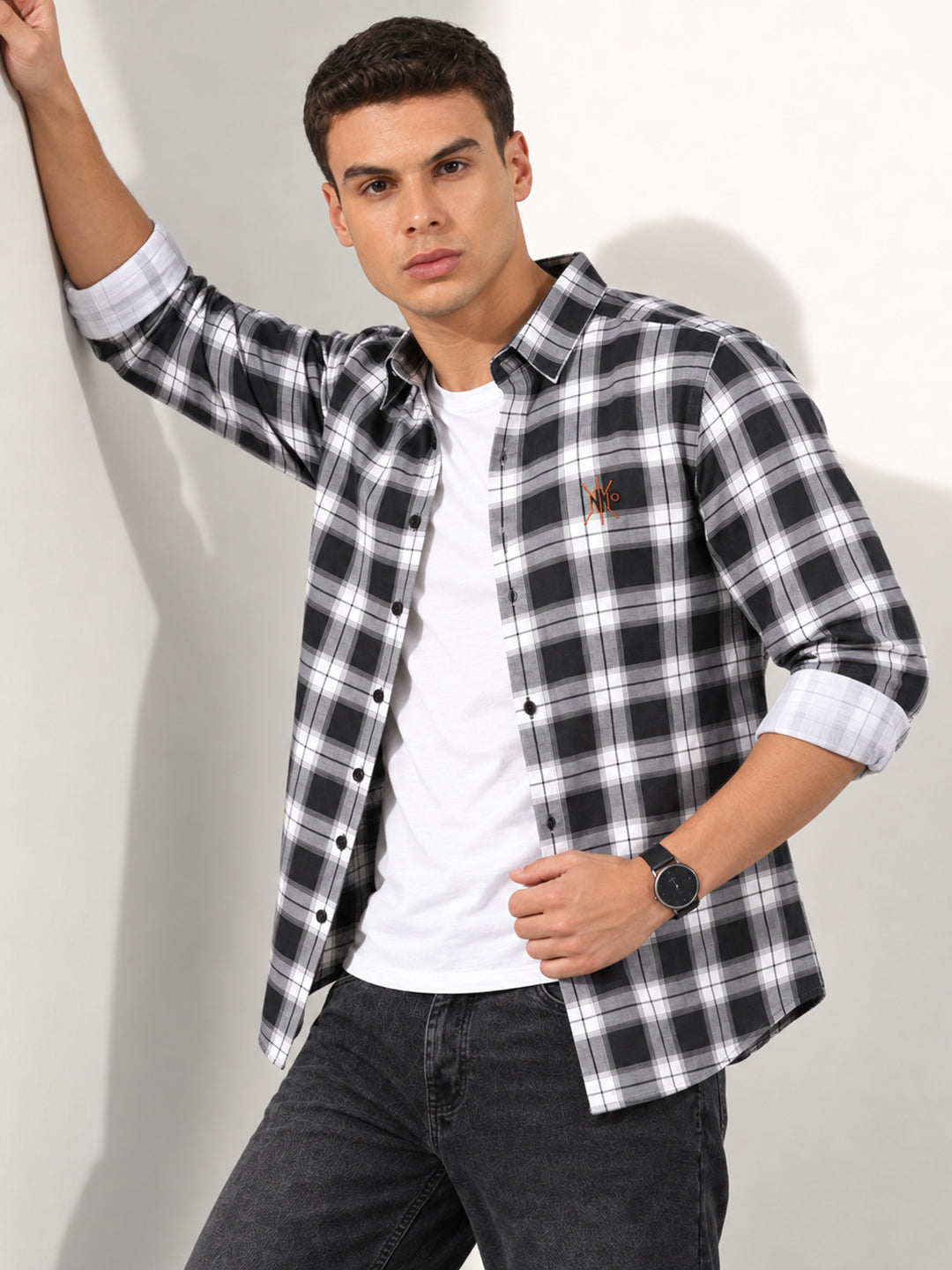 Men’s Checked Black Slim Fit Long Sleeves Casual Shirt