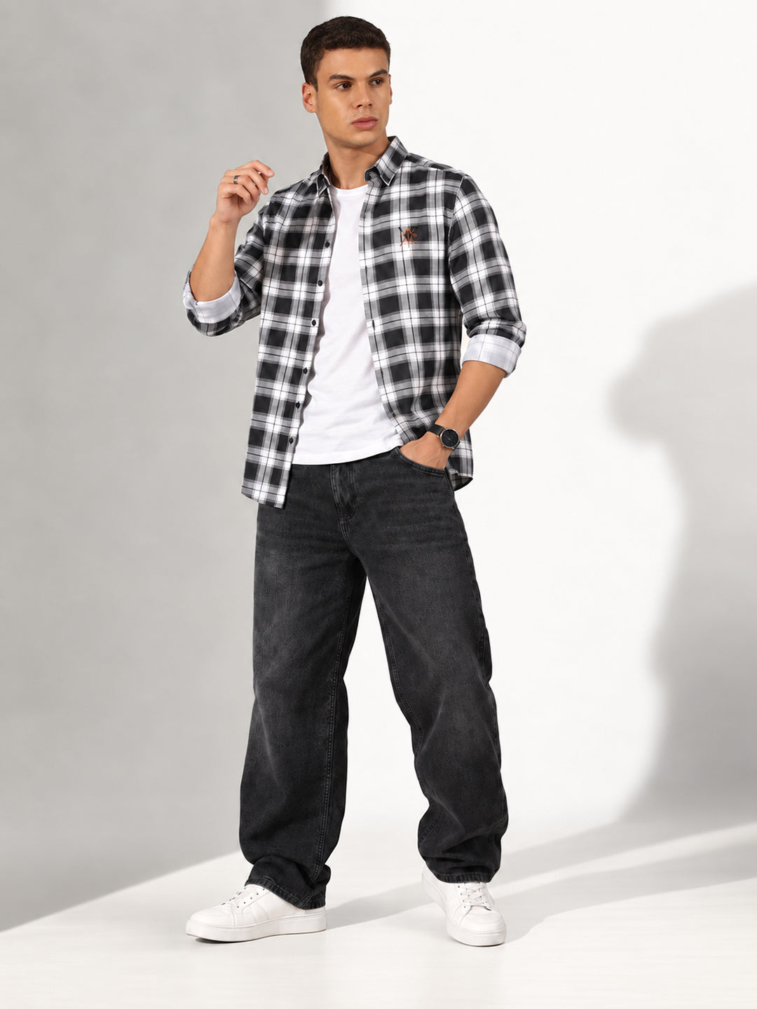 Men’s Checked Black Slim Fit Long Sleeves Casual Shirt