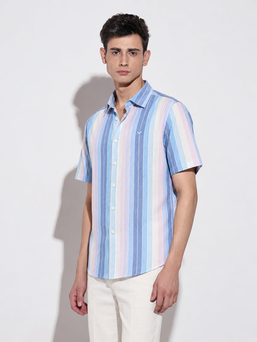 Men’s Vertical Striped Blue Short Sleeves Casual Shirt