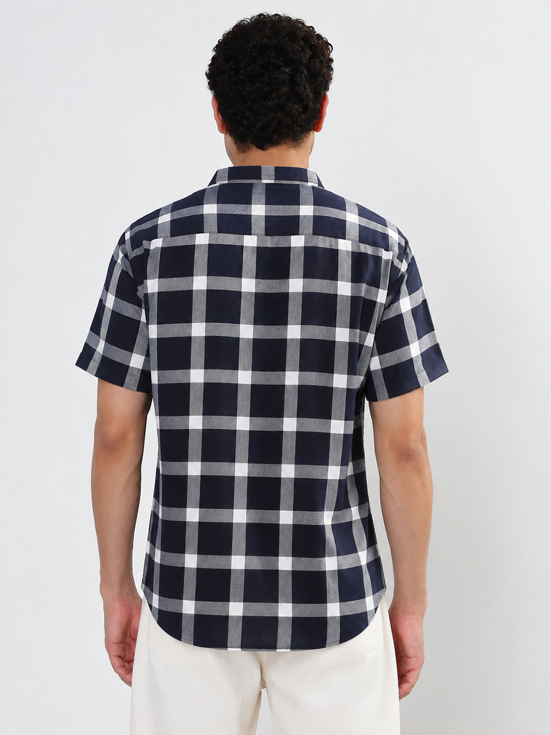 Men’s Checked Navy Blue Short Sleeves Mandarin Collar Shirt