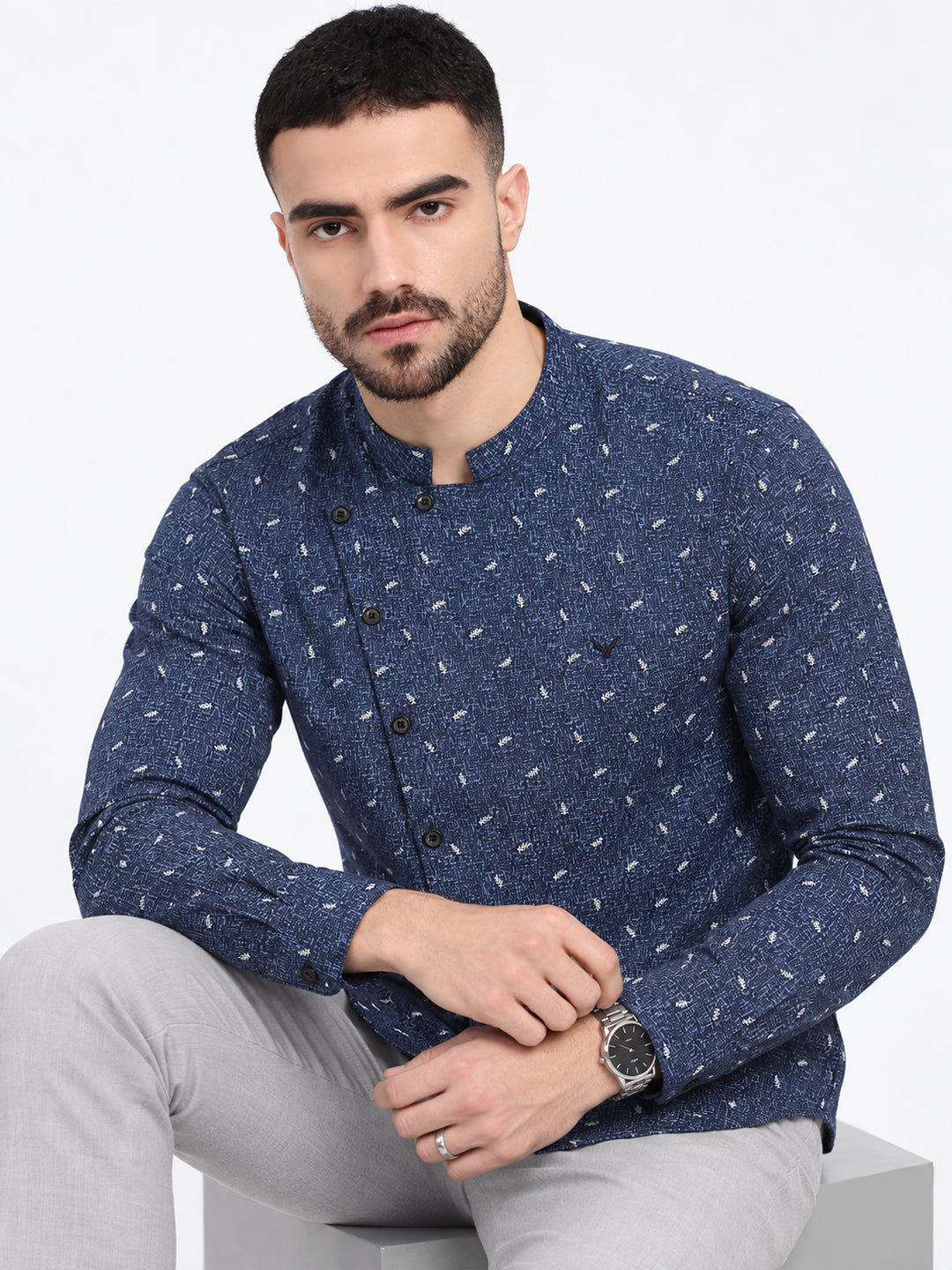 Men’s Printed Blue Slim Fit Mandarin Collar Long Sleeves Shirt