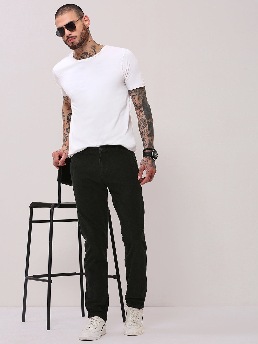 Men Black Solid Trousers