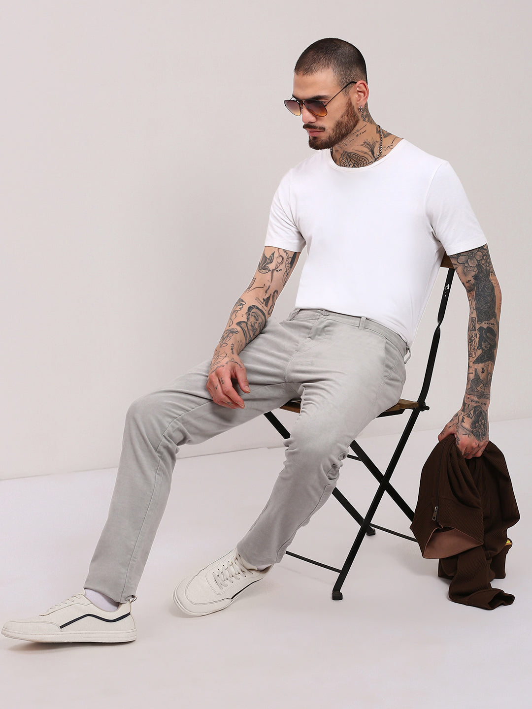 Men Grey Solid Trousers