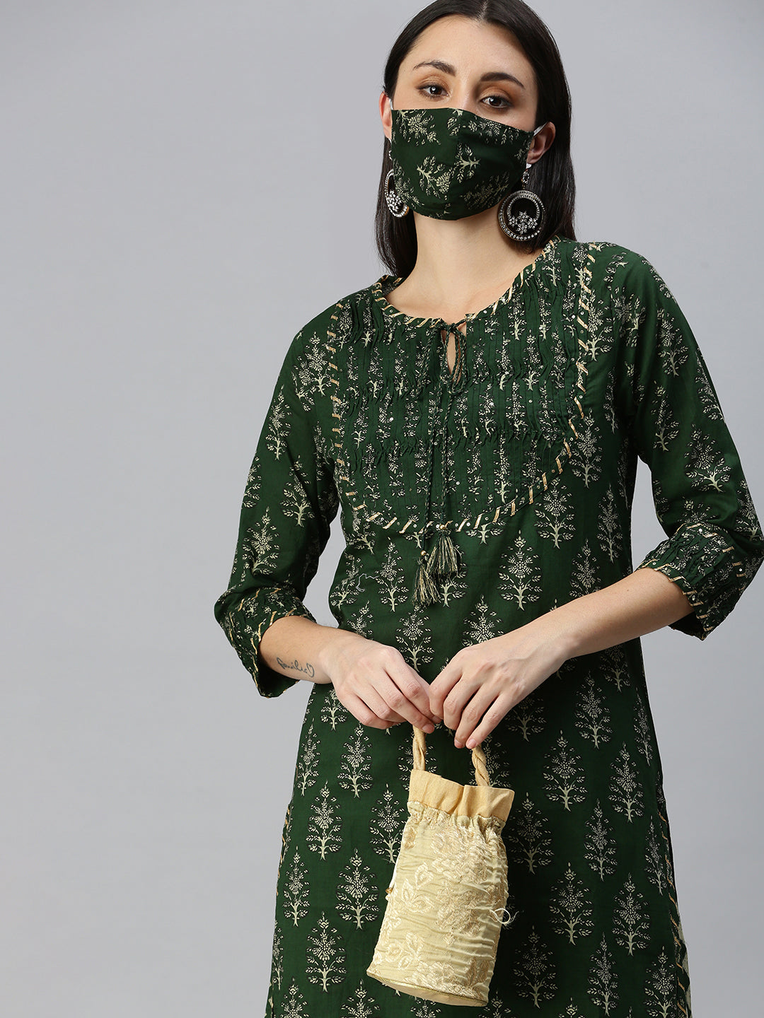 Women Straight Green Printed Kurta and Palazzos