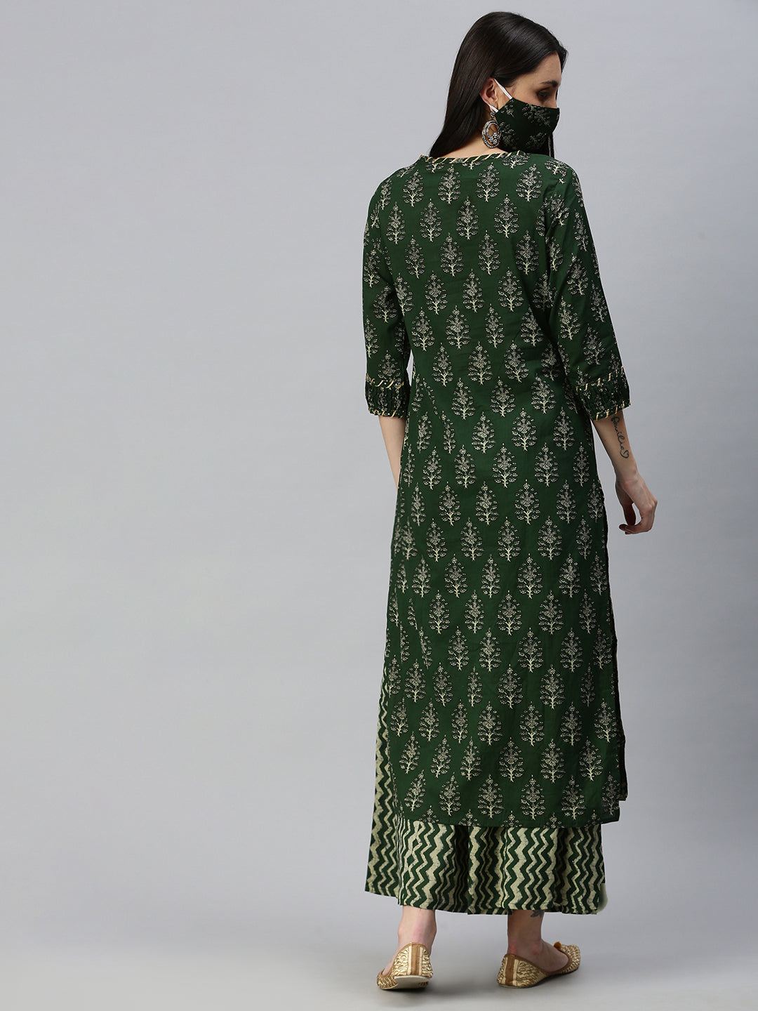 Women Straight Green Printed Kurta and Palazzos