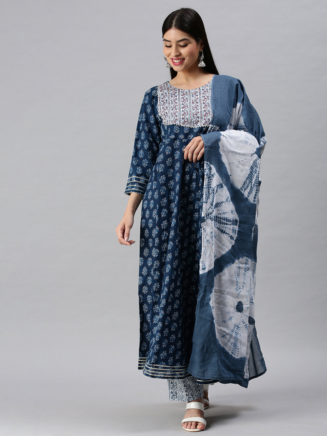 Women Anarkali Blue Printed Kurta and Trousers