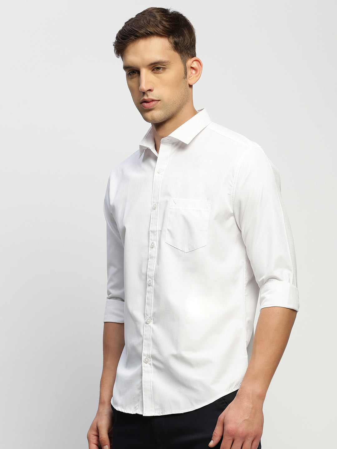 Men's White Solid Slim Fit Shirt