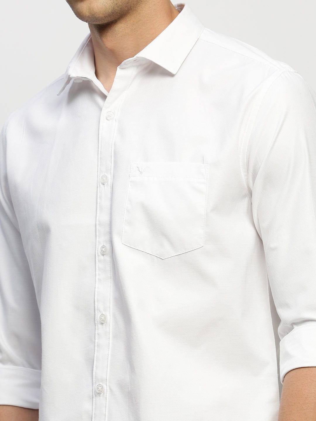 Men's White Spread Collar Slim Fit Shirt